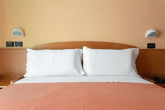 Dört Kişilik Oda, Balkon, Deniz Manzaralı