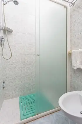 Dört Kişilik Oda, Balkon, Deniz Manzaralı