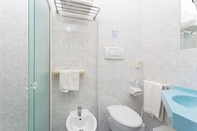 Üç Kişilik Oda, Balkon, Deniz Manzaralı