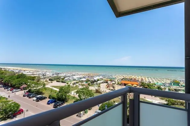 Üç Kişilik Oda, Balkon, Deniz Manzaralı