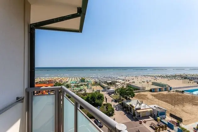 Üç Kişilik Oda, Balkon, Deniz Manzaralı