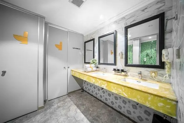 Superior Ortak Ranzalı Oda, Karma Ranzalı Oda (8 Beds)