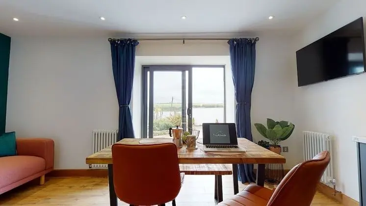 Deluxe Kır Evi, Banyolu/Duşlu (The Little Cottage )