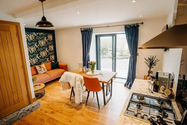 Deluxe Kır Evi, Banyolu/Duşlu (The Little Cottage )