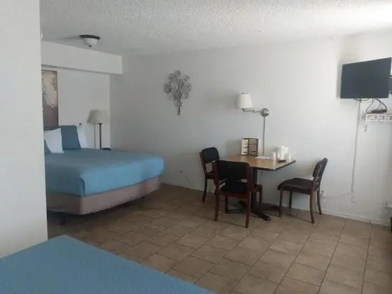 Basic Dört Kişilik Oda