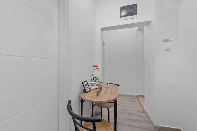 Tek Kişilik Oda, Ortak Banyo