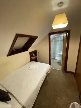 Tek Kişilik Oda, Banyolu/Duşlu