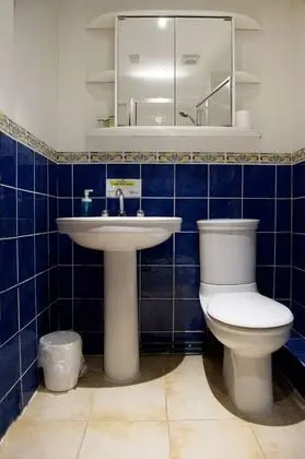 Tek Kişilik Oda, Banyolu/Duşlu