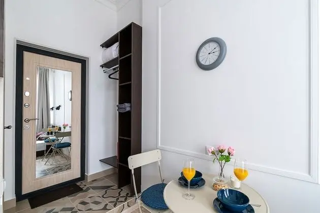 Deluxe Stüdyo (Versailles)