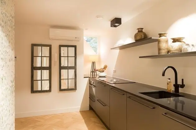 Apartment Suite
