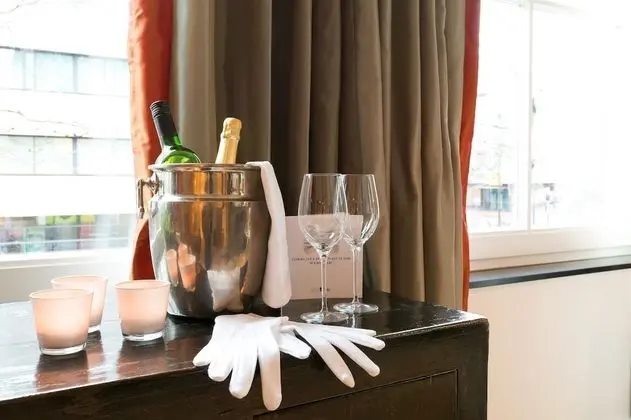 Çatı Katı Süiti (Penthouse)