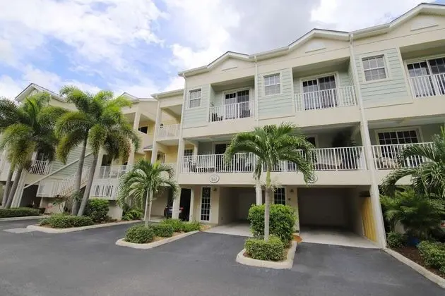 Apart Daire (517 Little Harbor)