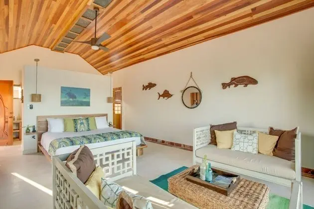 Exclusive Villa, 5 Yatak Odası, Okyanusa Sıfır