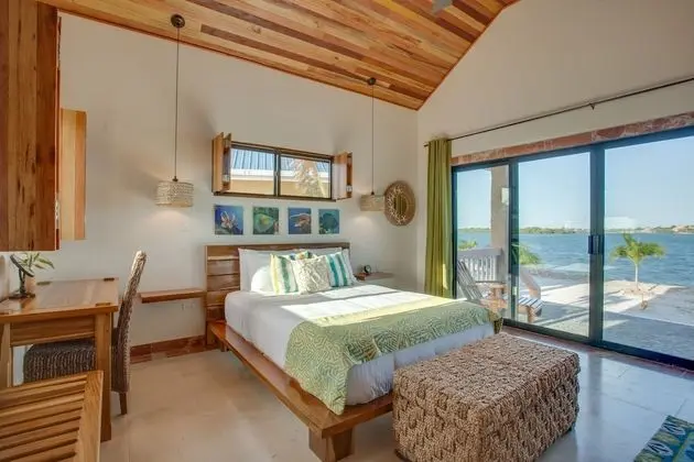 Exclusive Villa, 5 Yatak Odası, Okyanusa Sıfır