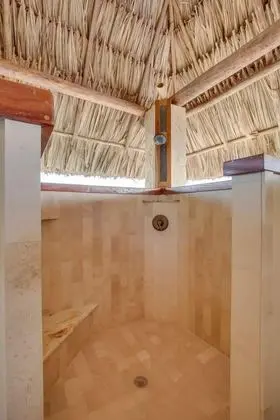 Exclusive Villa, 5 Yatak Odası, Okyanusa Sıfır