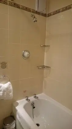 Tek Büyük Yataklı Oda (Easy access)