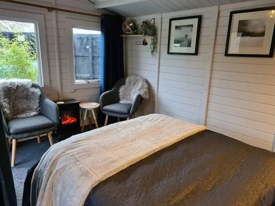 Kulübe, Ortak Banyo