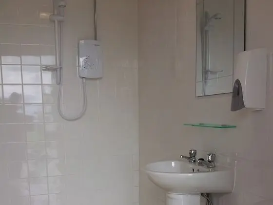 Kulübe, Ortak Banyo