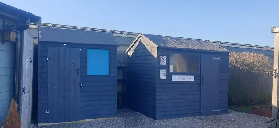 Kulübe, Ortak Banyo