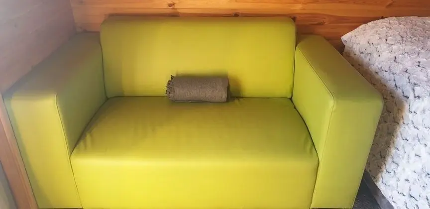 Oda, Ortak Banyo (Dog Pod)