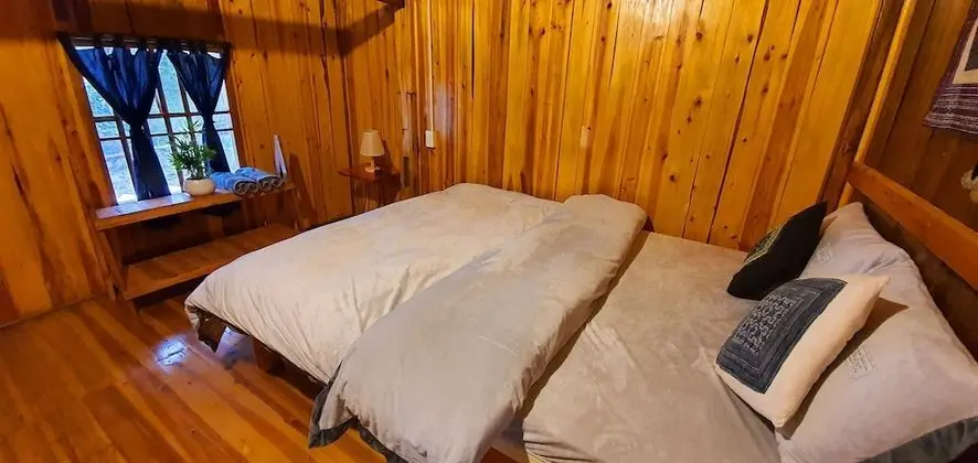 Tek Büyük Yataklı Oda, Ortak Banyo