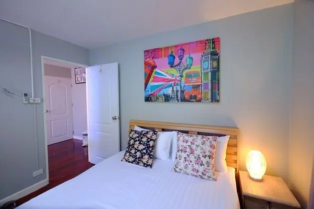 Standard Double Room with Shared Bathroom