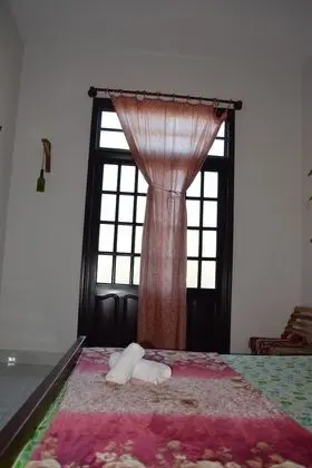 Tek Büyük Yataklı Oda, Balkon