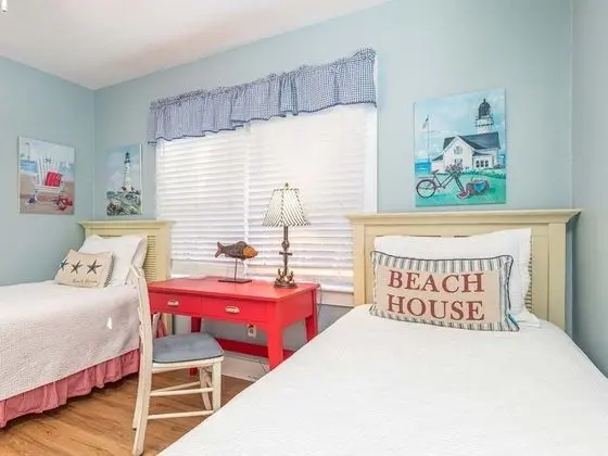 Ev, Birden Çok Yatak, Mutfak, Bahçe Manzaralı