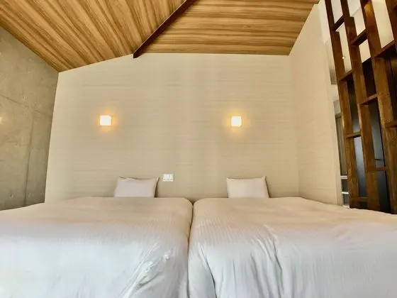 Deluxe Stüdyo, Sigara İçilmez