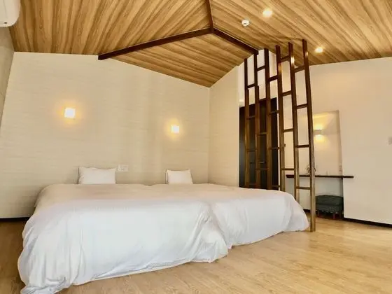 Deluxe Stüdyo, Sigara İçilmez