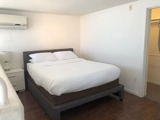 Ev (LOFT 302/C)