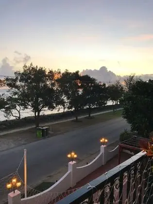 Deluxe Tek Büyük Yataklı Oda, Balkon, Okyanus Manzaralı