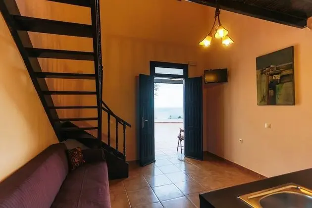 Stüdyo, Deniz Manzaralı