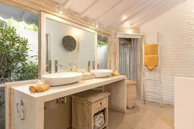 Superior Villa