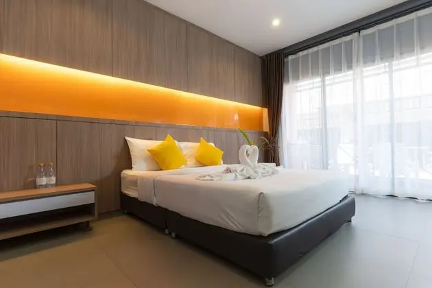 Superior Room, Queen Bed