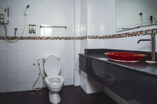 Triple Room, 1 Queen bed, 1 Single bed