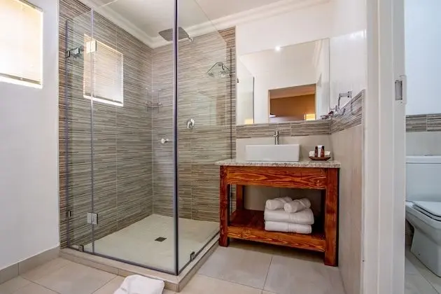 Luxury Tek Büyük veya İki Ayrı Yataklı Oda, 2 Tek Kişilik Yatak