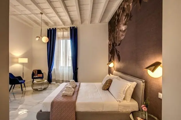 Luxury Tek Büyük Yataklı Oda