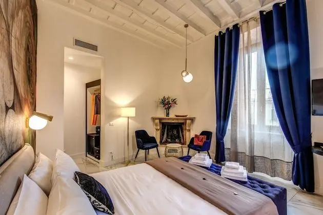 Luxury Tek Büyük Yataklı Oda