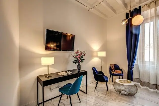 Luxury Tek Büyük Yataklı Oda