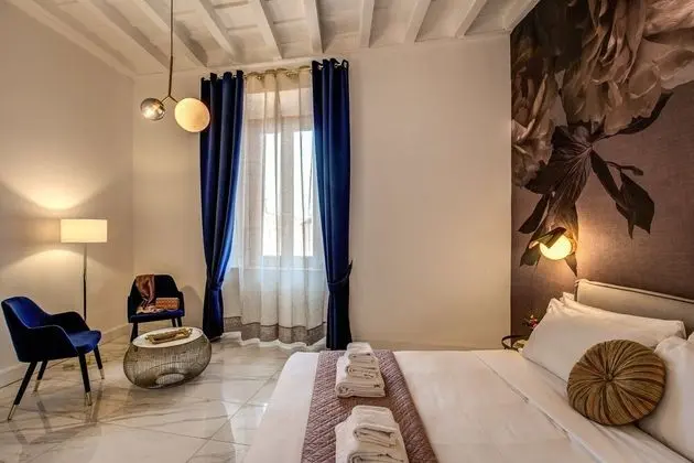 Luxury Tek Büyük Yataklı Oda