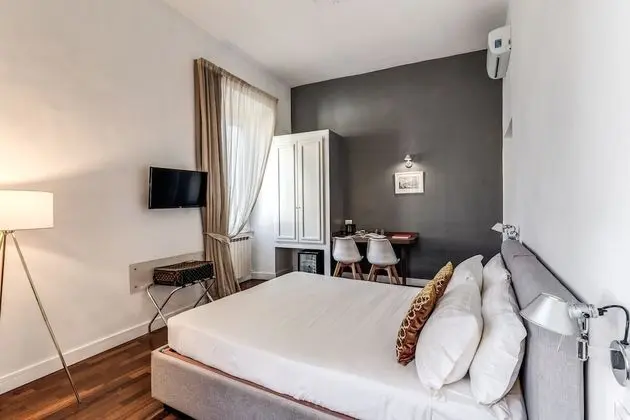 Deluxe Tek Büyük Yataklı Oda, 1 Çift Kişilik Yatak, Şehir Manzaralı