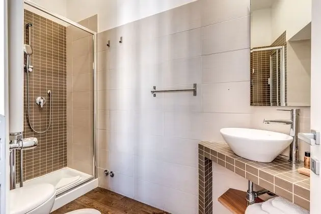 Deluxe Tek Büyük Yataklı Oda, 1 Çift Kişilik Yatak, Şehir Manzaralı