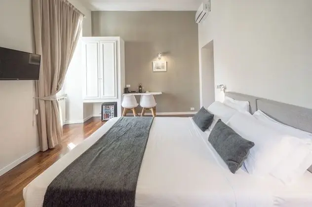 Deluxe Tek Büyük Yataklı Oda, 1 Çift Kişilik Yatak, Şehir Manzaralı