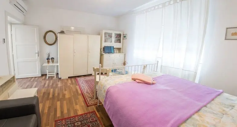 Apart Daire, Balkon