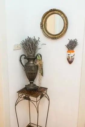 Deluxe Oda