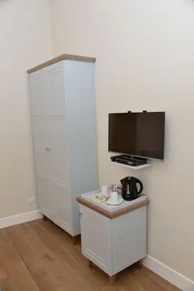 Tek Büyük Yataklı Oda (Red Rose)