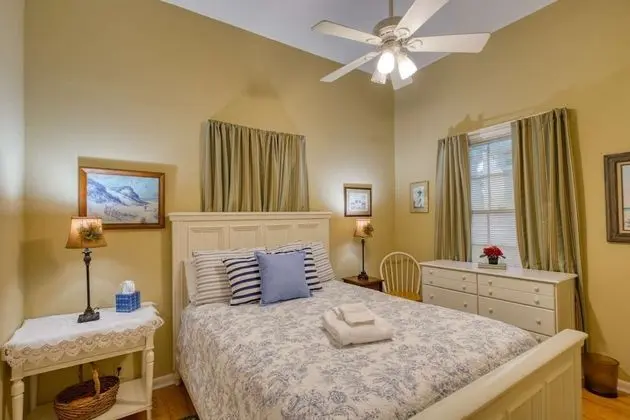 Ev (Little San Felipe Cottage)