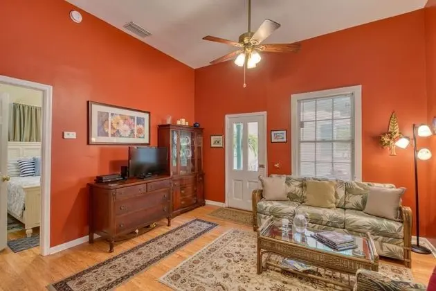 Ev (Little San Felipe Cottage)