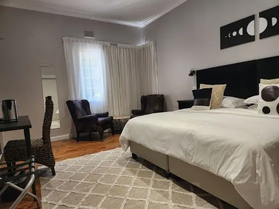Standard Tek Büyük veya İki Ayrı Yataklı Oda